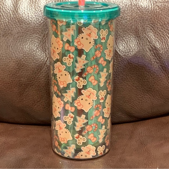 Hello Kitty Gingerbread Christmas Tumbler - Picture 2 of 7